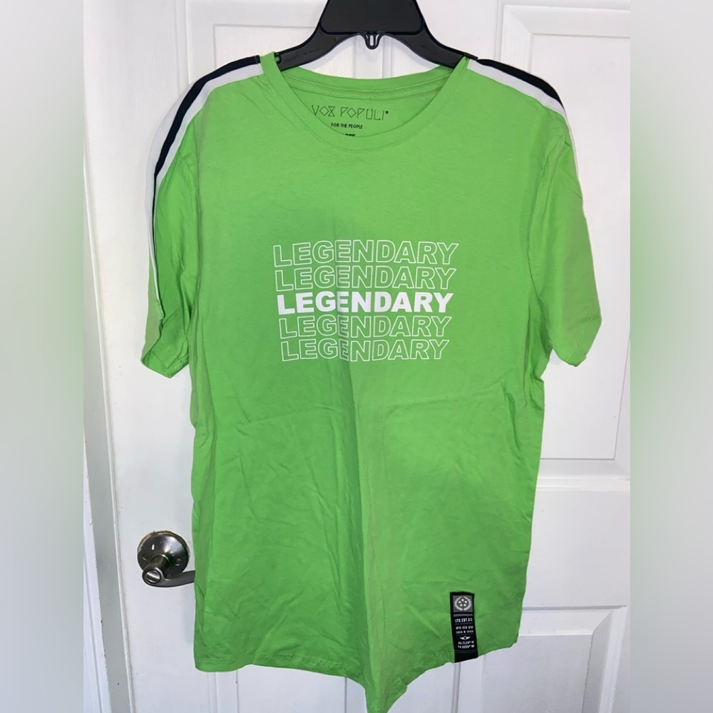 Vox populi men’s short sleeve shirt